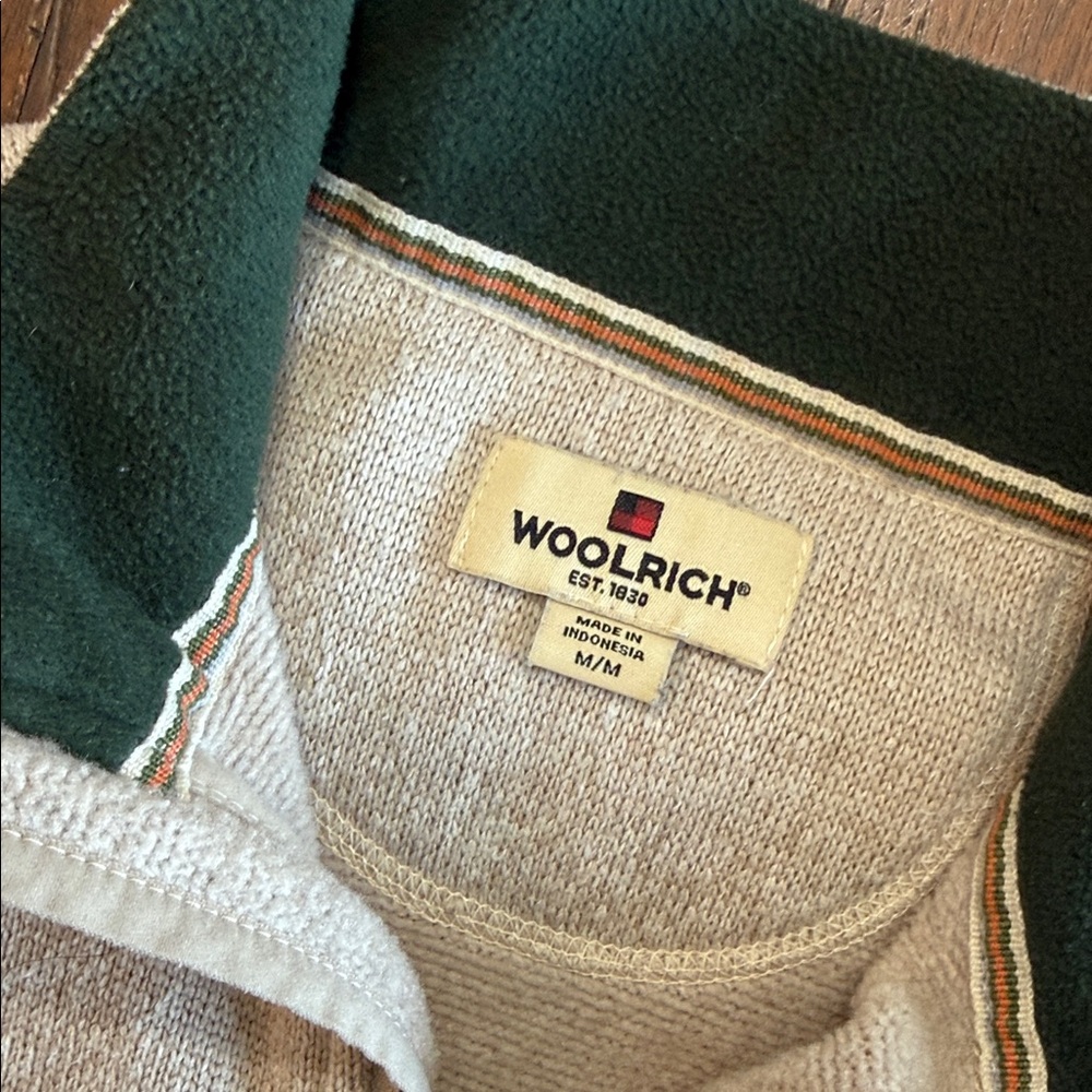 Woolrich Men's Zip-Up Sweater in Tan and Green - Picture 2 of 3